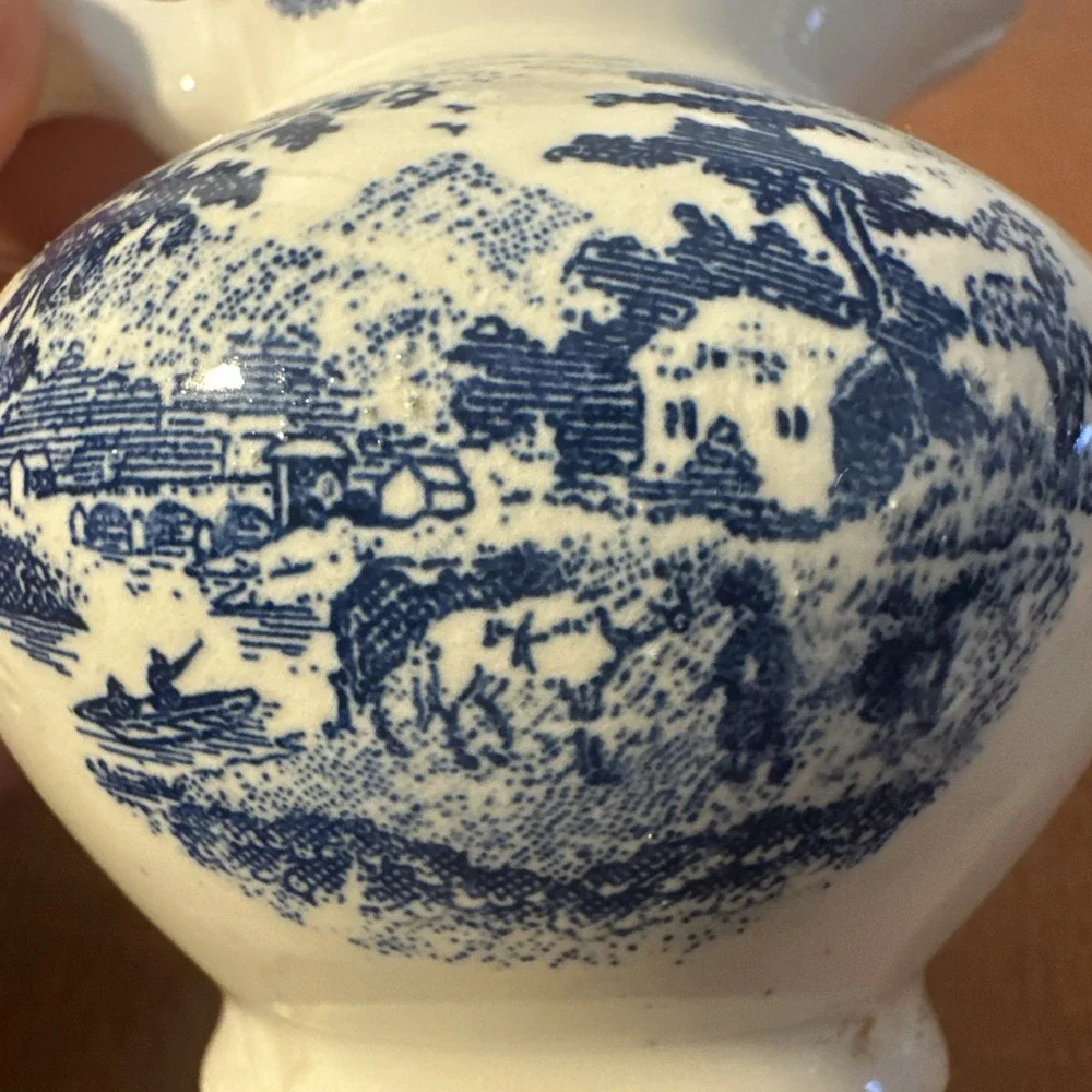 Vtg Blue And‎ White Cream Pitcher 3